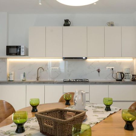 Apartment Bellevue - Pul331 By Interhome Pjescana Uvala Buitenkant foto