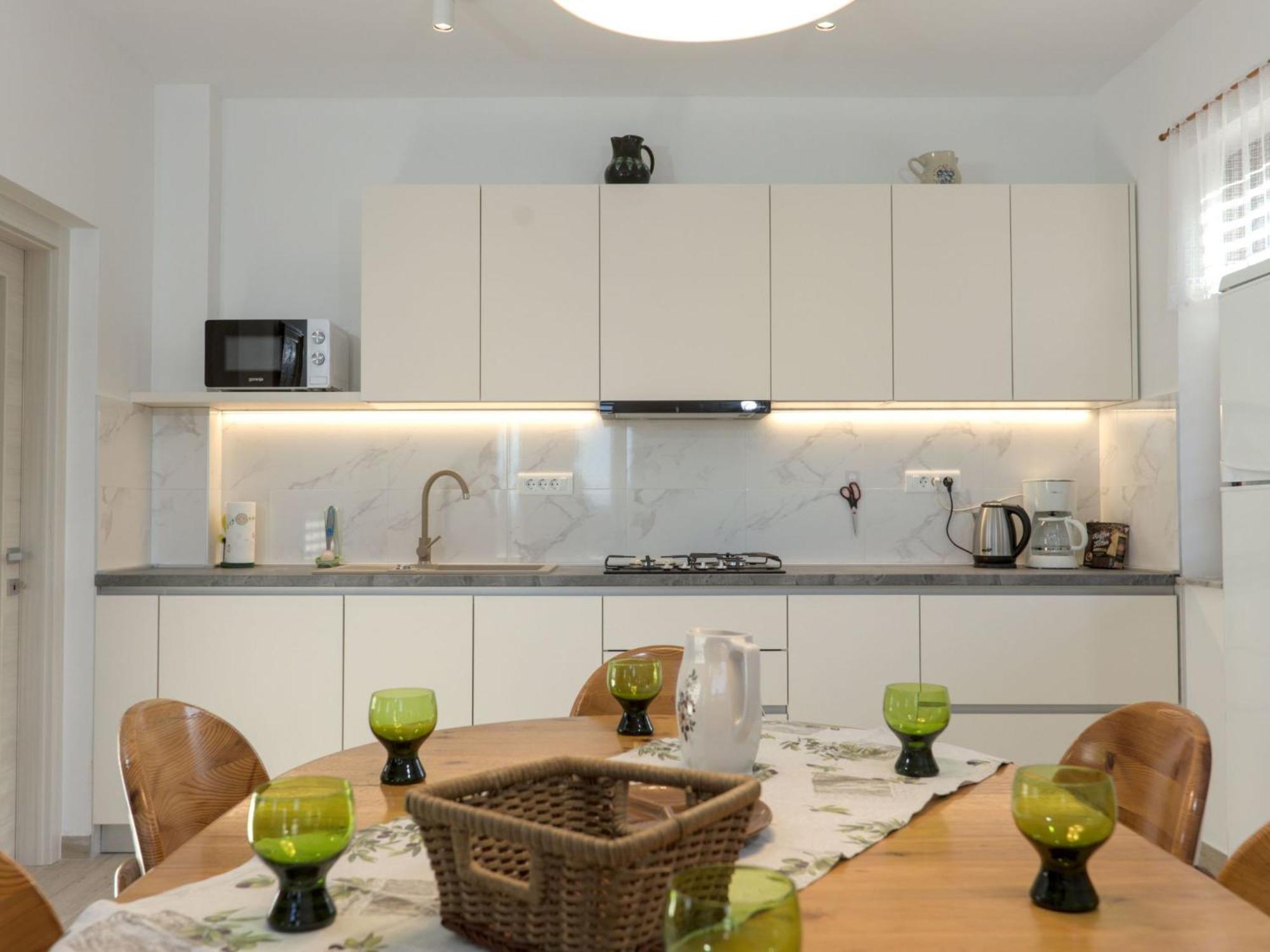 Apartment Bellevue - Pul331 By Interhome Pjescana Uvala Buitenkant foto